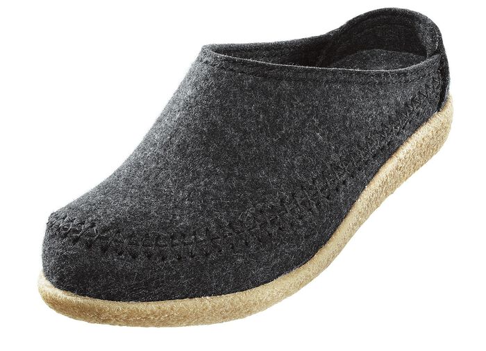 Haflinger tofflor av ullfilt, 